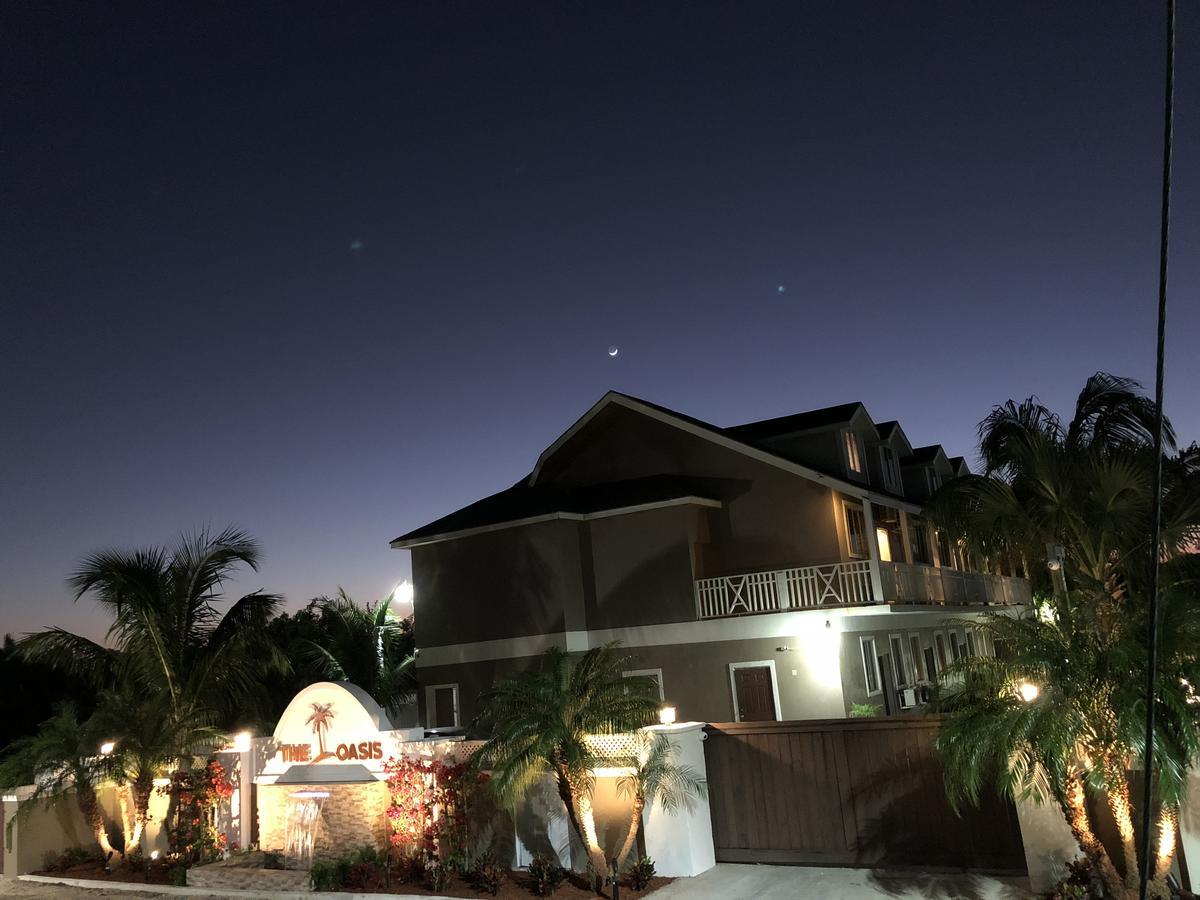 나사우 The Oasis Retreat 아파트 외부 사진