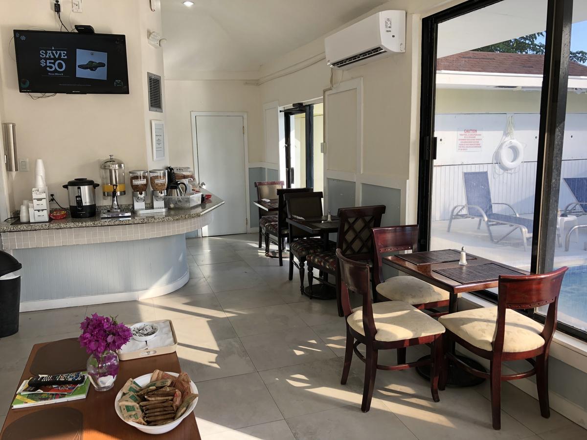 나사우 The Oasis Retreat 아파트 외부 사진